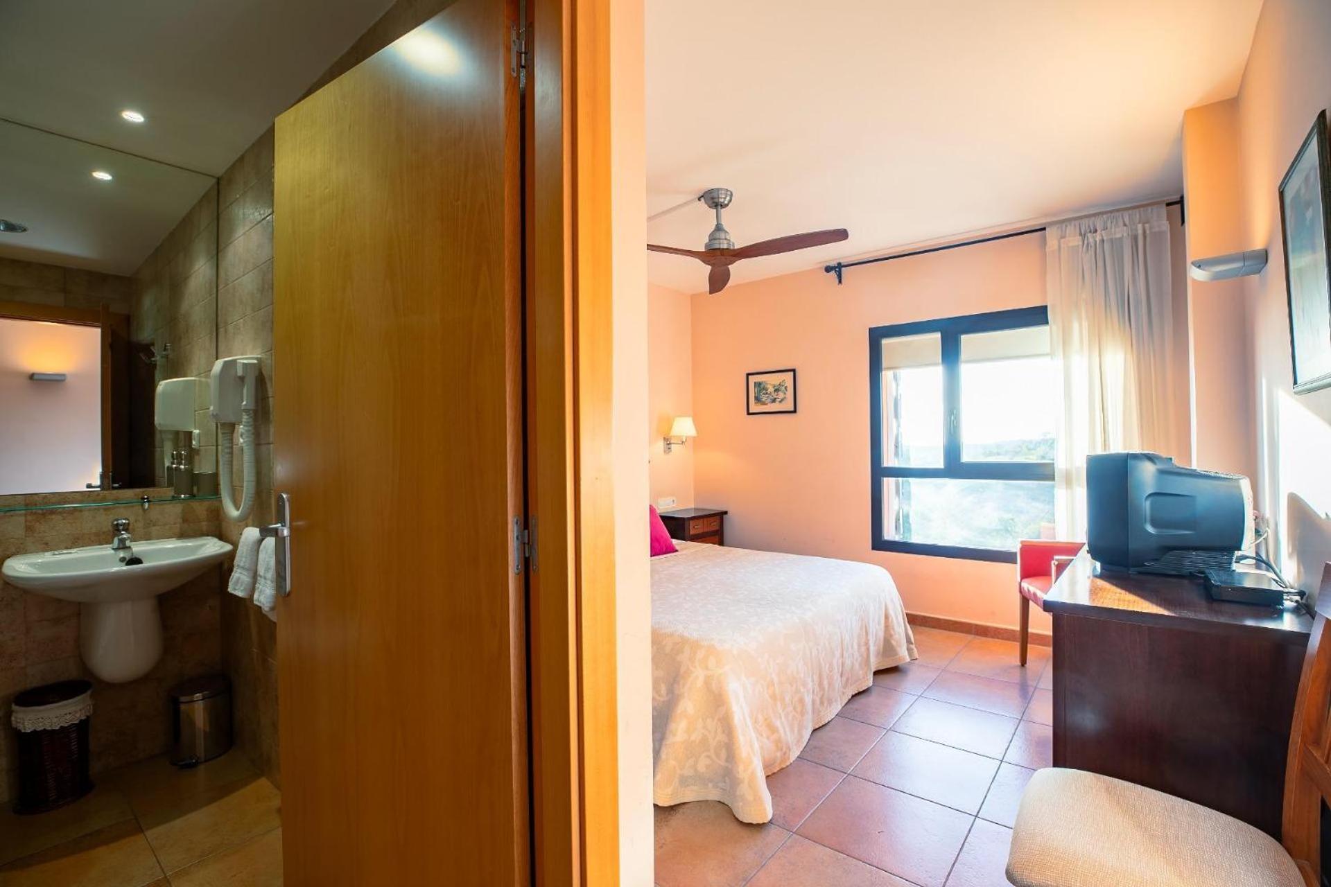 Hotel Era Conte เบียร์เค ภายนอก รูปภาพ